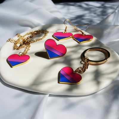 Pride 2022 Bisexual Jewelry Set - Heart-shaped Earrings, Necklace, Pin, Keyring
